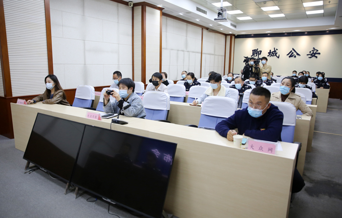 698946024965668864.jpg 698946024965668864.jpg